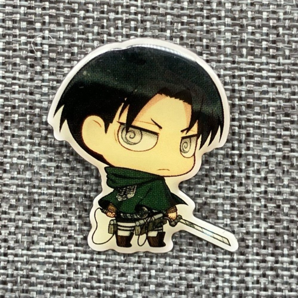 Attack on Titan Deka Tack Lapel Pin Brooch Levi Chibi Sword Anime Toy